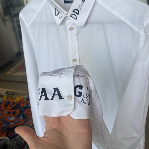 D&G | Logo Print Button Up - Picture 8 of 14